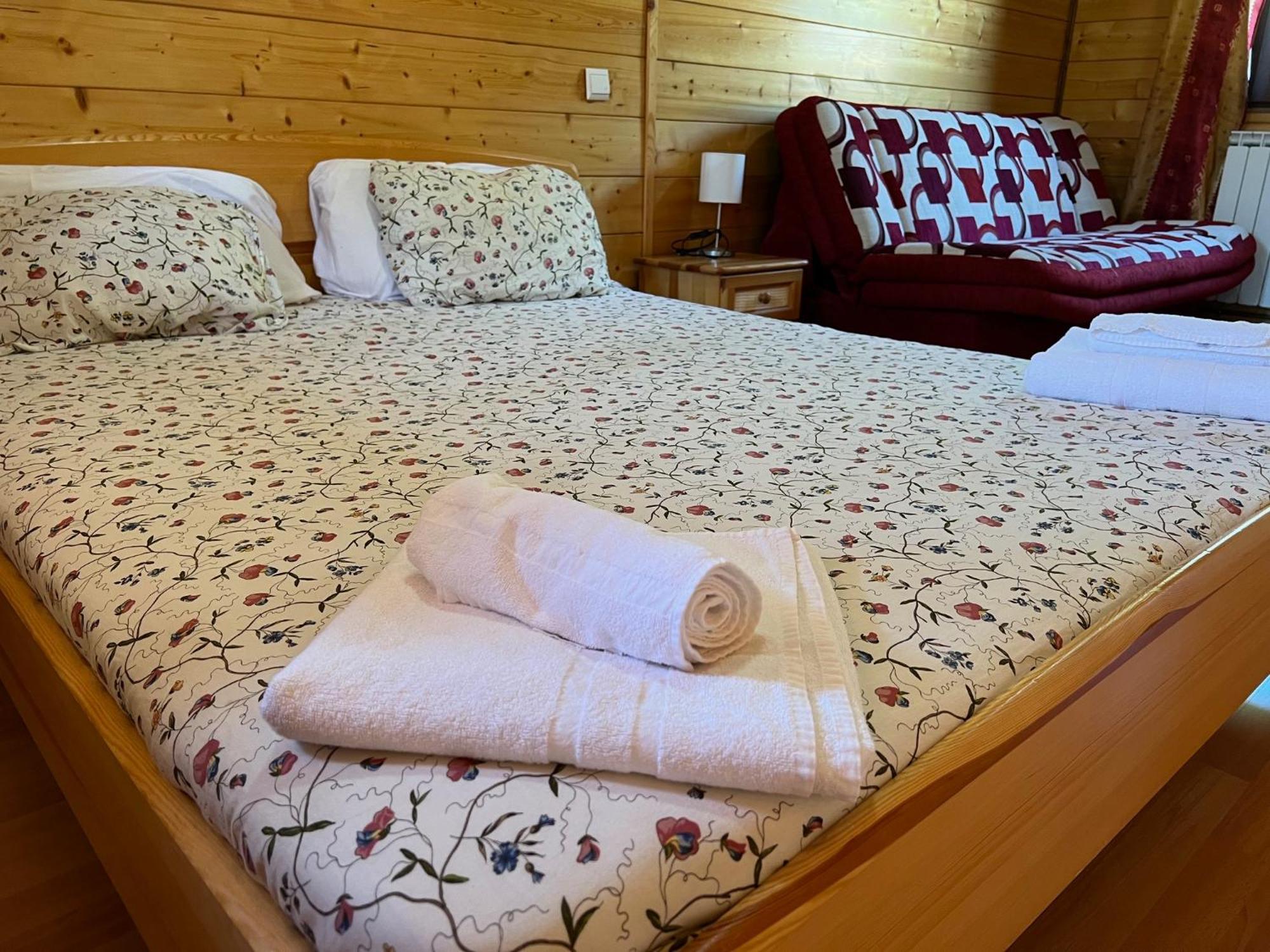 Camping Valle De Hecho Exteriér fotografie