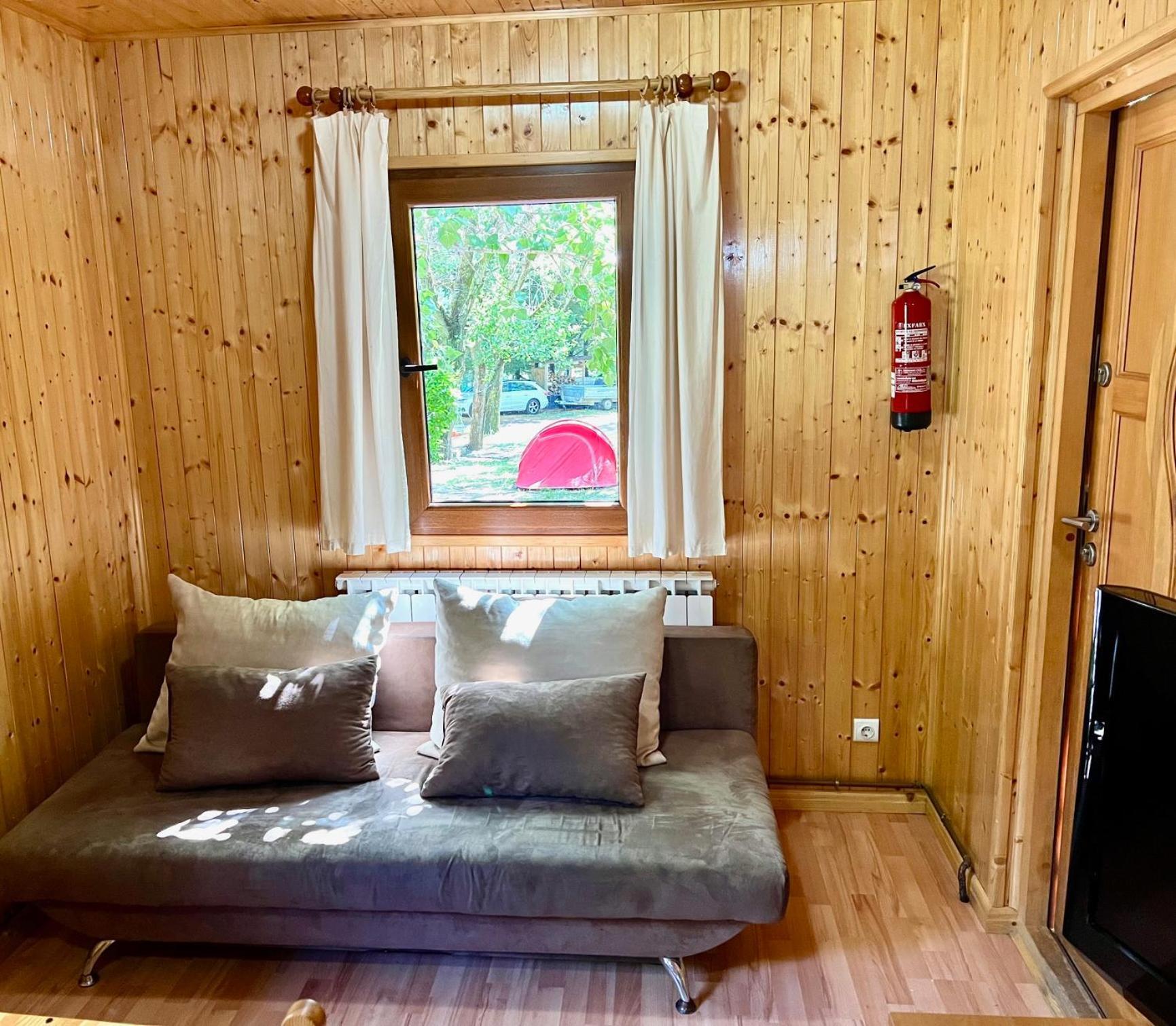 Camping Valle De Hecho Exteriér fotografie