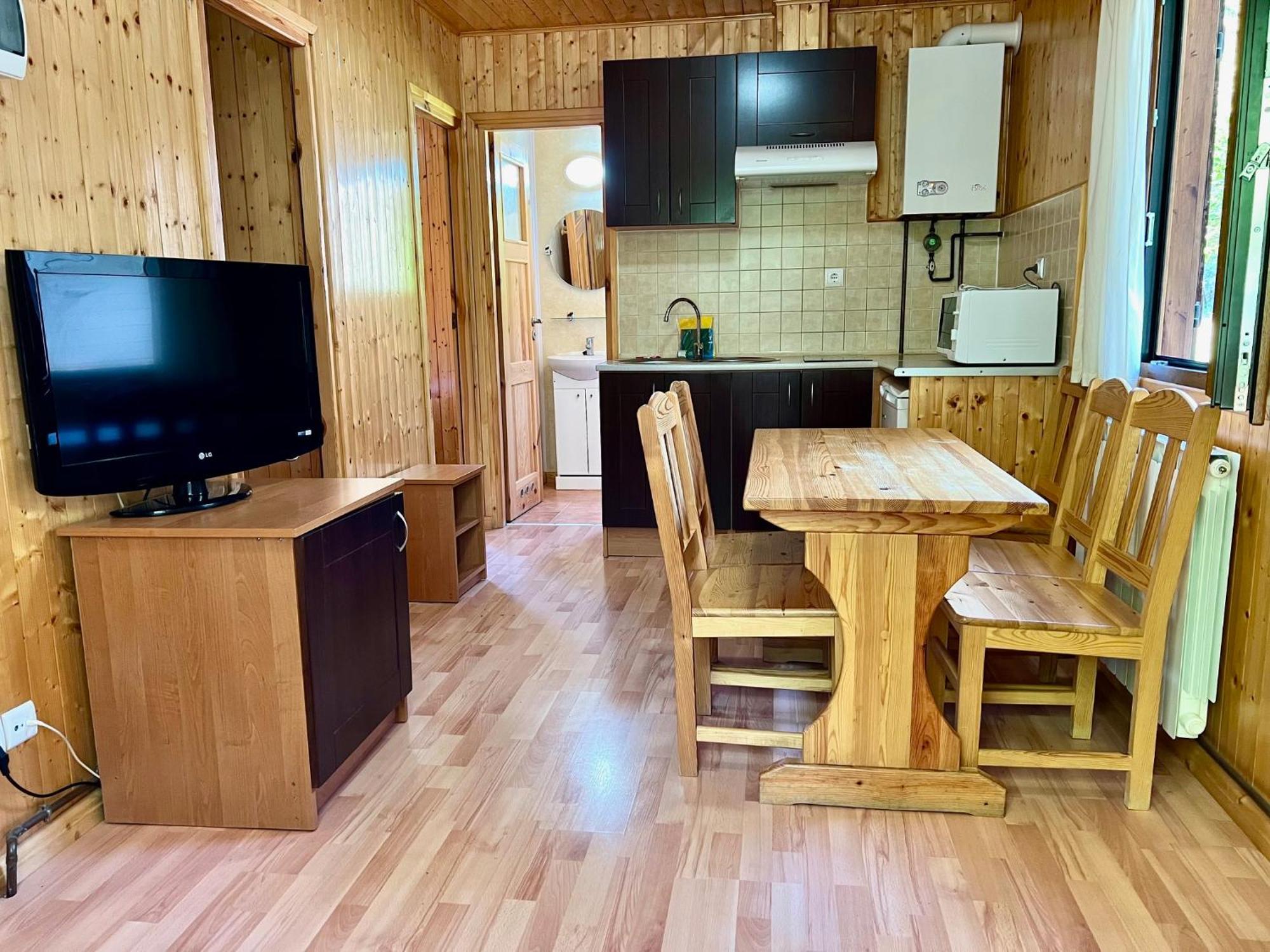 Camping Valle De Hecho Exteriér fotografie